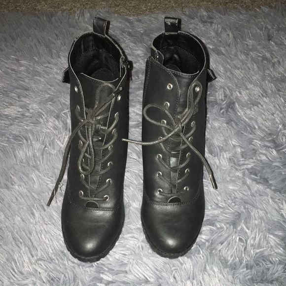Black Combat Boots - Picture 3 of 9